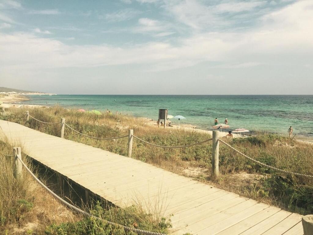 דירות אס פוחולס La Mundial Formentera מראה חיצוני תמונה